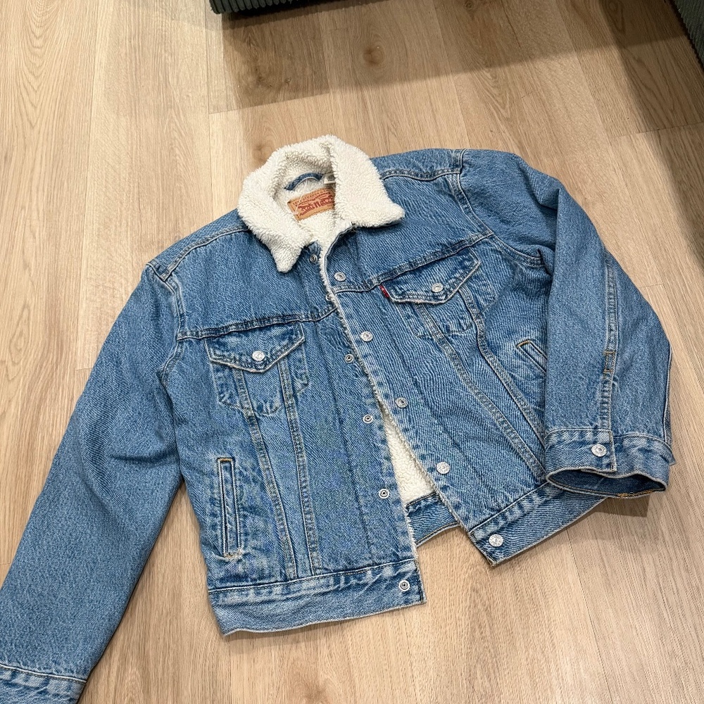 Levis Sherpa Denim Jacket